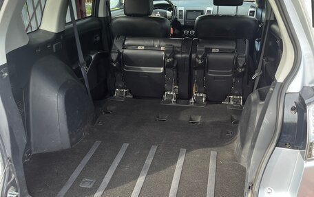 Mitsubishi Outlander III рестайлинг 3, 2010 год, 1 499 999 рублей, 10 фотография