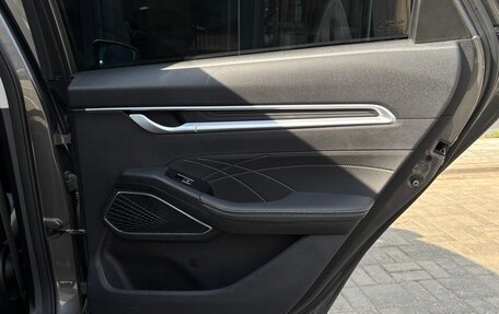 Geely Emgrand, 2023 год, 1 530 000 рублей, 12 фотография