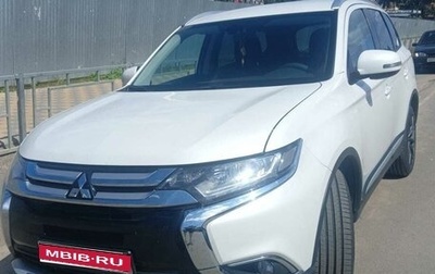 Mitsubishi Outlander III рестайлинг 3, 2018 год, 2 300 000 рублей, 1 фотография
