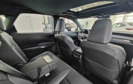Lexus RX IV рестайлинг, 2025 год, 7 599 000 рублей, 11 фотография