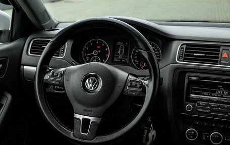 Volkswagen Jetta VI, 2013 год, 1 000 000 рублей, 15 фотография