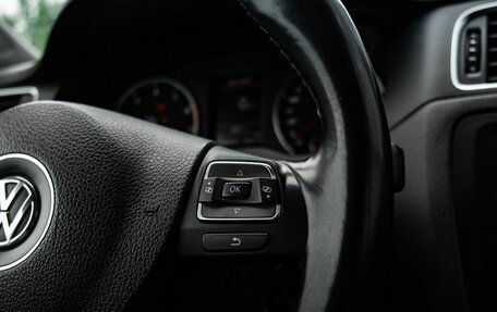 Volkswagen Jetta VI, 2013 год, 1 000 000 рублей, 18 фотография