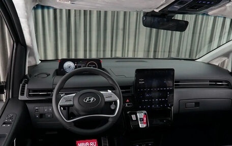 Hyundai Staria, 2022 год, 5 000 000 рублей, 11 фотография