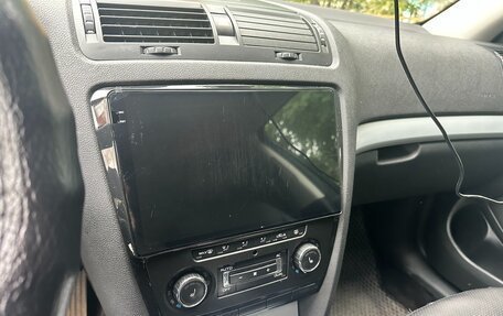 Skoda Octavia, 2011 год, 950 000 рублей, 2 фотография