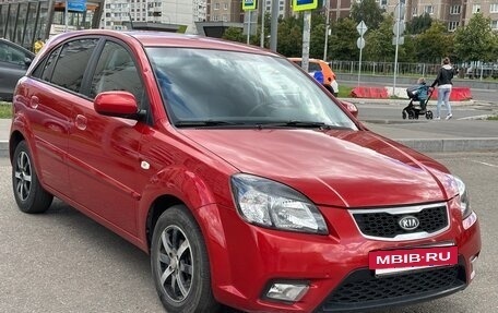 KIA Rio II, 2010 год, 575 000 рублей, 2 фотография