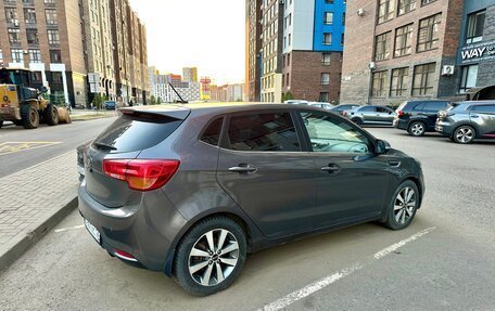 KIA Rio III рестайлинг, 2015 год, 900 000 рублей, 4 фотография