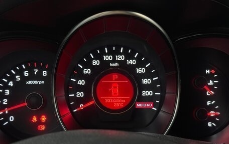 KIA Rio III рестайлинг, 2015 год, 900 000 рублей, 13 фотография
