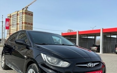 Hyundai Solaris II рестайлинг, 2011 год, 580 000 рублей, 1 фотография