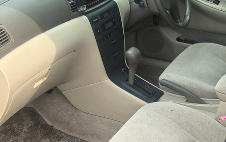 Toyota Corolla, 2001 год, 630 000 рублей, 8 фотография