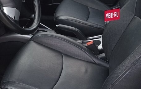Mitsubishi Outlander III рестайлинг 3, 2012 год, 1 550 000 рублей, 16 фотография