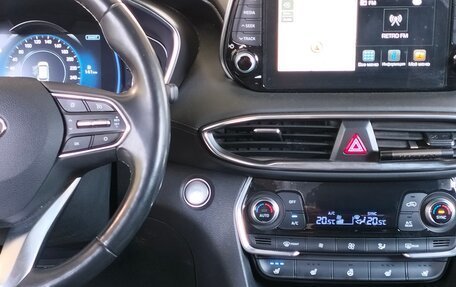 Hyundai Santa Fe IV, 2018 год, 3 000 000 рублей, 5 фотография