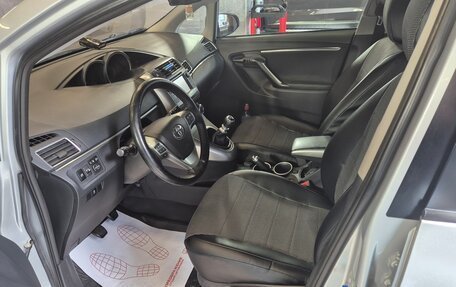 Toyota Verso I, 2013 год, 1 370 000 рублей, 9 фотография