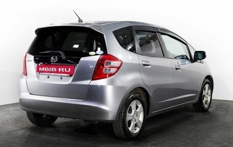 Honda Fit III, 2010 год, 805 000 рублей, 3 фотография