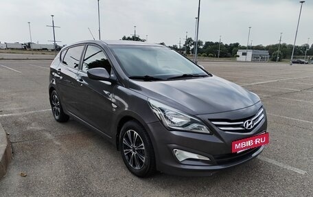 Hyundai Solaris II рестайлинг, 2016 год, 995 000 рублей, 4 фотография