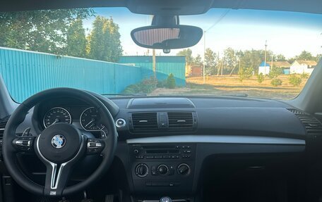BMW 1 серия, 2008 год, 650 000 рублей, 5 фотография