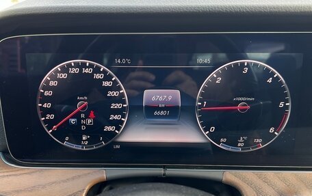 Mercedes-Benz E-Класс, 2019 год, 4 000 000 рублей, 12 фотография