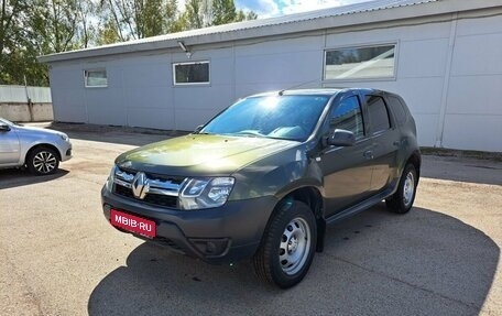 Renault Duster I рестайлинг, 2017 год, 950 000 рублей, 1 фотография