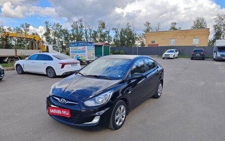 Hyundai Solaris II рестайлинг, 2012 год, 850 000 рублей, 8 фотография