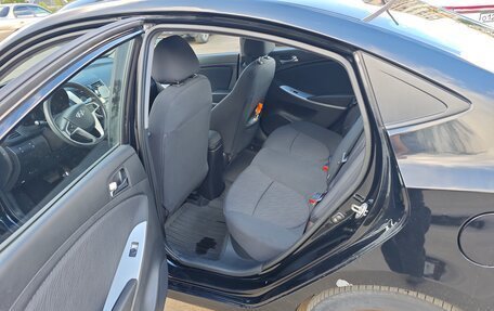 Hyundai Solaris II рестайлинг, 2012 год, 850 000 рублей, 17 фотография