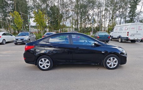 Hyundai Solaris II рестайлинг, 2012 год, 850 000 рублей, 16 фотография