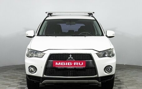Mitsubishi Outlander III рестайлинг 3, 2011 год, 899 777 рублей, 2 фотография