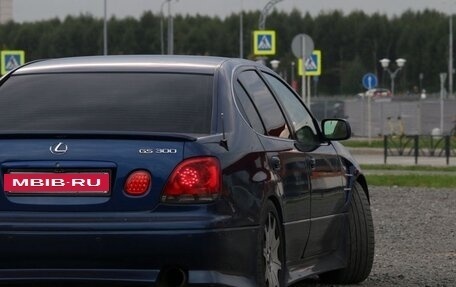 Lexus GS II рестайлинг, 1998 год, 1 050 000 рублей, 3 фотография