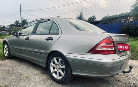 Mercedes-Benz C-Класс, 2004 год, 760 000 рублей, 4 фотография