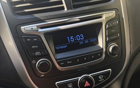 Hyundai Solaris II рестайлинг, 2013 год, 600 000 рублей, 7 фотография