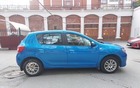 Renault Sandero II рестайлинг, 2015 год, 895 000 рублей, 6 фотография