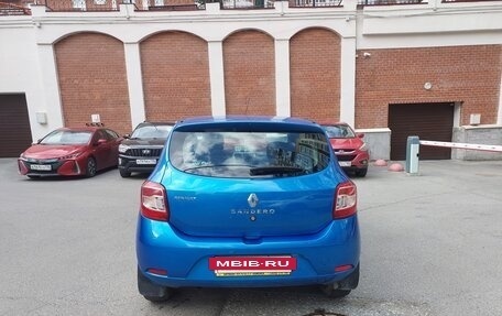 Renault Sandero II рестайлинг, 2015 год, 895 000 рублей, 5 фотография