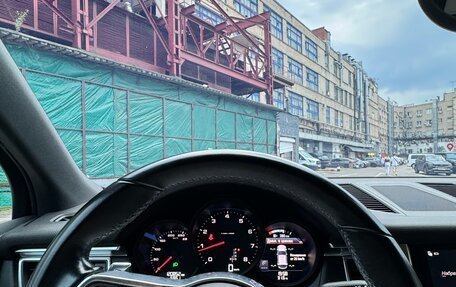 Porsche Macan I рестайлинг, 2017 год, 3 200 000 рублей, 8 фотография