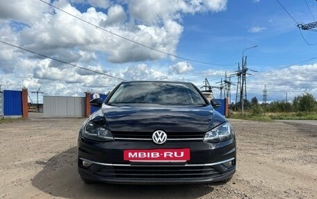 Volkswagen Golf VII, 2019 год, 1 845 000 рублей, 3 фотография
