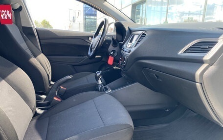 Hyundai Solaris II рестайлинг, 2019 год, 1 180 000 рублей, 9 фотография
