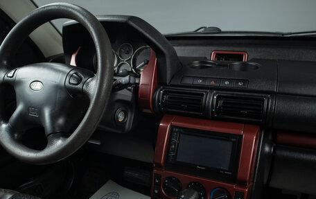 Land Rover Freelander II рестайлинг 2, 2004 год, 799 000 рублей, 10 фотография