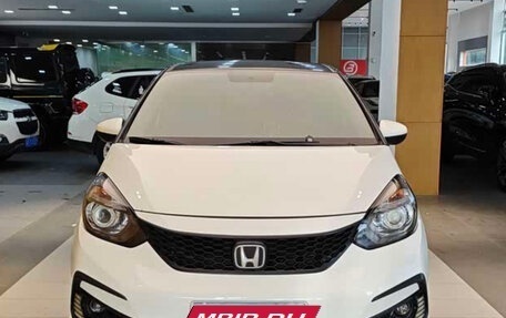 Honda Fit, 2022 год, 1 043 995 рублей, 2 фотография