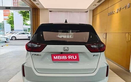 Honda Fit, 2022 год, 1 043 995 рублей, 7 фотография