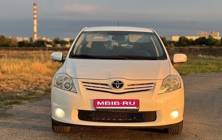 Toyota Auris II, 2010 год, 1 050 000 рублей, 9 фотография