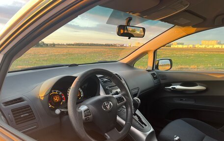 Toyota Auris II, 2010 год, 1 050 000 рублей, 17 фотография