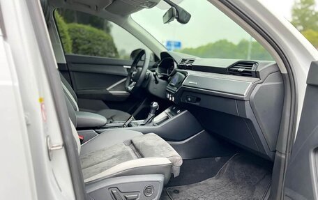Audi Q3, 2022 год, 2 090 000 рублей, 9 фотография