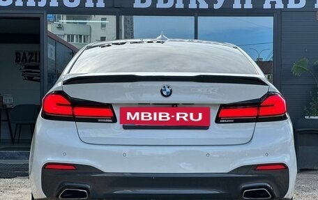 BMW 5 серия, 2018 год, 2 999 000 рублей, 12 фотография