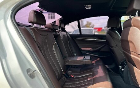 BMW 5 серия, 2018 год, 2 999 000 рублей, 39 фотография