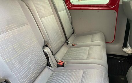 Volkswagen Caddy III рестайлинг, 2008 год, 599 000 рублей, 10 фотография