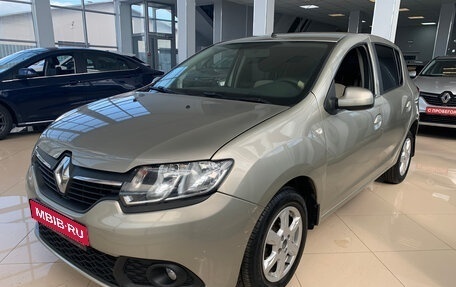 Renault Sandero II рестайлинг, 2017 год, 889 000 рублей, 1 фотография