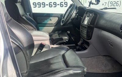 Toyota Land Cruiser 100 рестайлинг 2, 2007 год, 2 750 000 рублей, 1 фотография