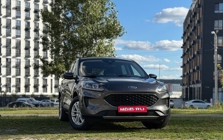 Ford Escape, 2020 год, 1 590 000 рублей, 1 фотография