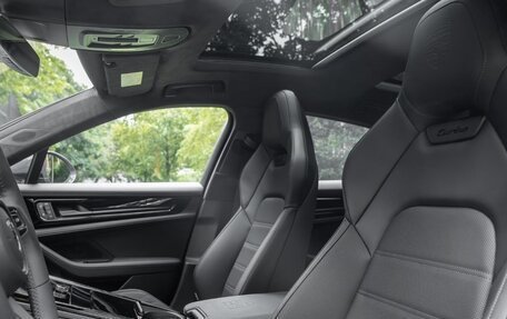 Porsche Panamera, 2025 год, 32 800 000 рублей, 13 фотография