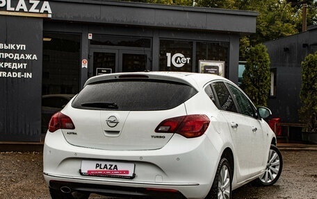 Opel Astra J, 2013 год, 799 000 рублей, 3 фотография