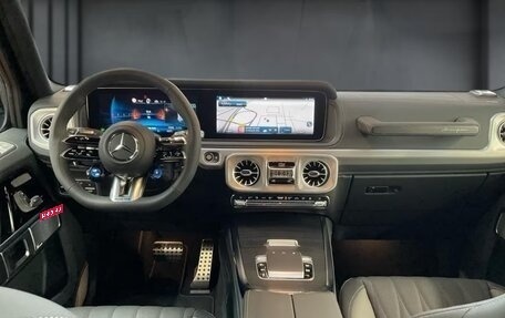 Mercedes-Benz G-Класс AMG, 2025 год, 21 000 000 рублей, 16 фотография