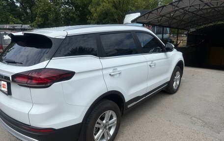 Geely Atlas, 2024 год, 2 200 000 рублей, 9 фотография
