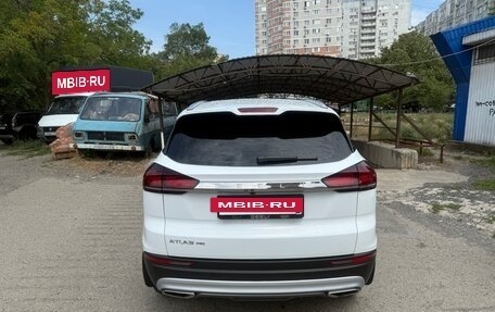 Geely Atlas, 2024 год, 2 200 000 рублей, 10 фотография
